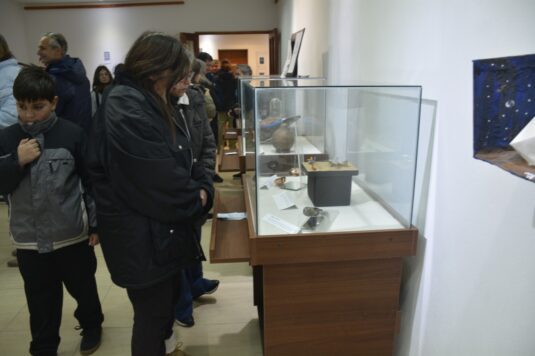 La muestra colectiva Nos Reúne “El Prinicipito” continúa expuesta en el Museo