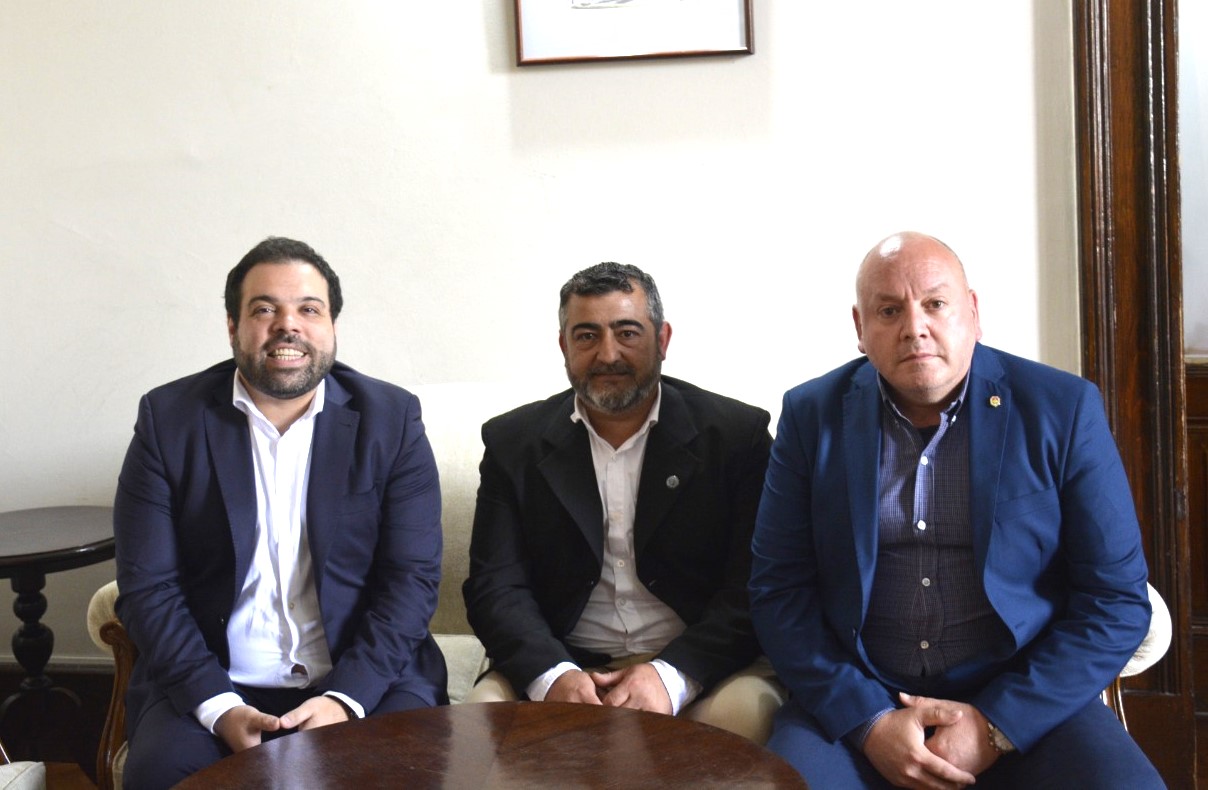 Clement se reunió con el Ministro Troncoso por el Acueducto Metropolitano y otras obras en Oro Verde