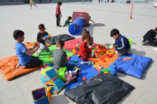 ¿Conocés los talleres que acompañan a las familias y la primera infancia?