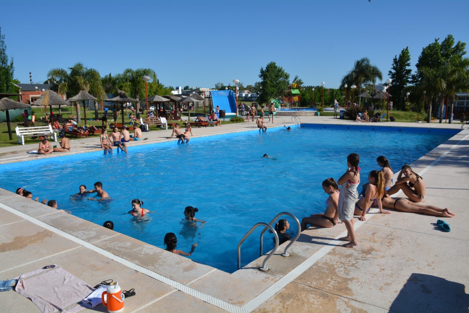 Precios y horarios de funcionamiento del Complejo de Piletas municipal