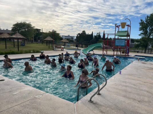 Hay cupo para participar de la Colonia de Adultos mayores de 50 años