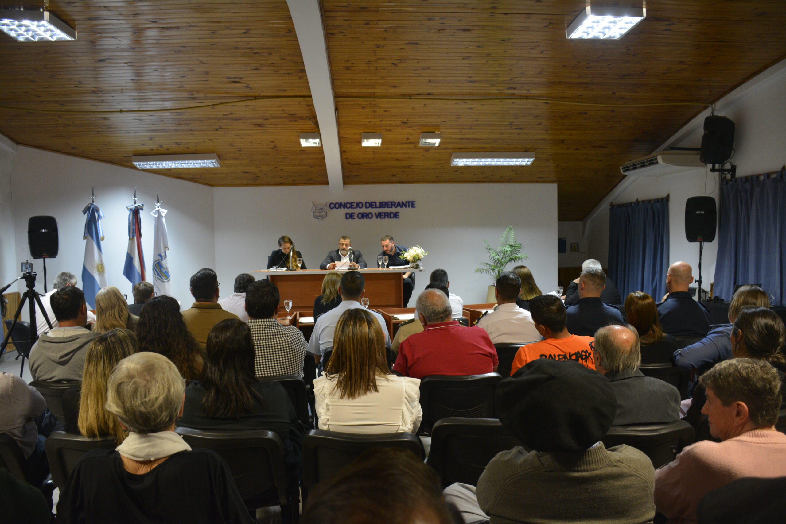El intendente César Clement dejó inaugurado el Período de Sesiones Ordinarias del HCD