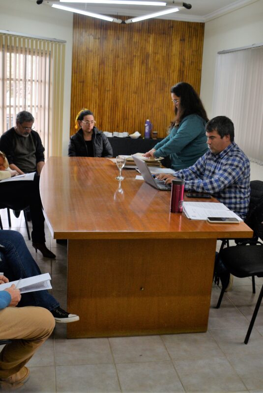 Apertura de sobres para la ampliación de la red de gas natural en diferentes barrios de Oro Verde