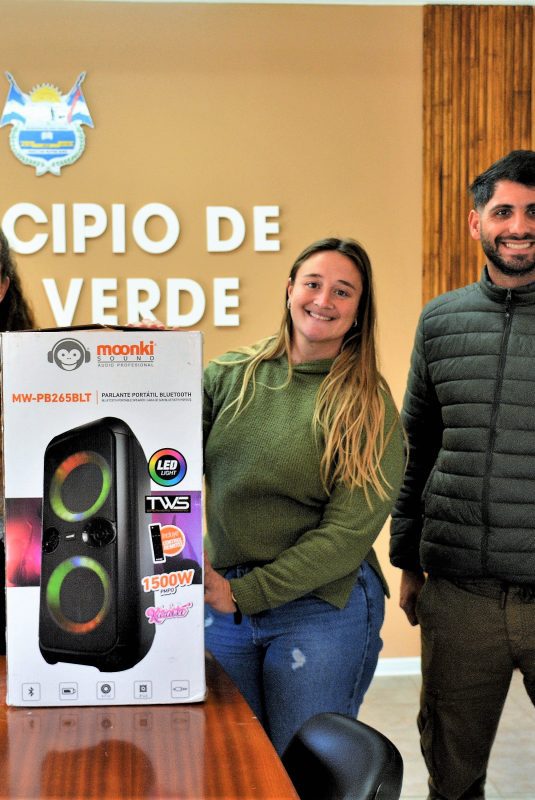 Entrega de parlante portátil