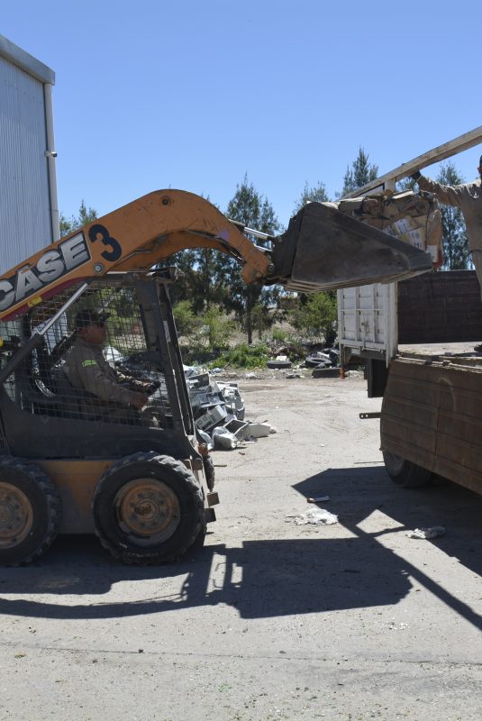 Venta de residuos recuperados en la planta del Programa GIRSU