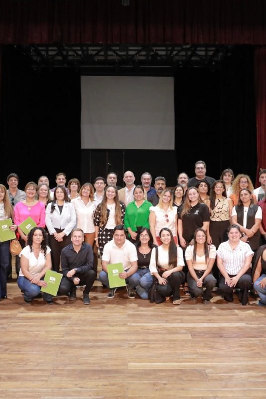 Oro verde presente en el encuentro del Consejo Provincial de Cultura