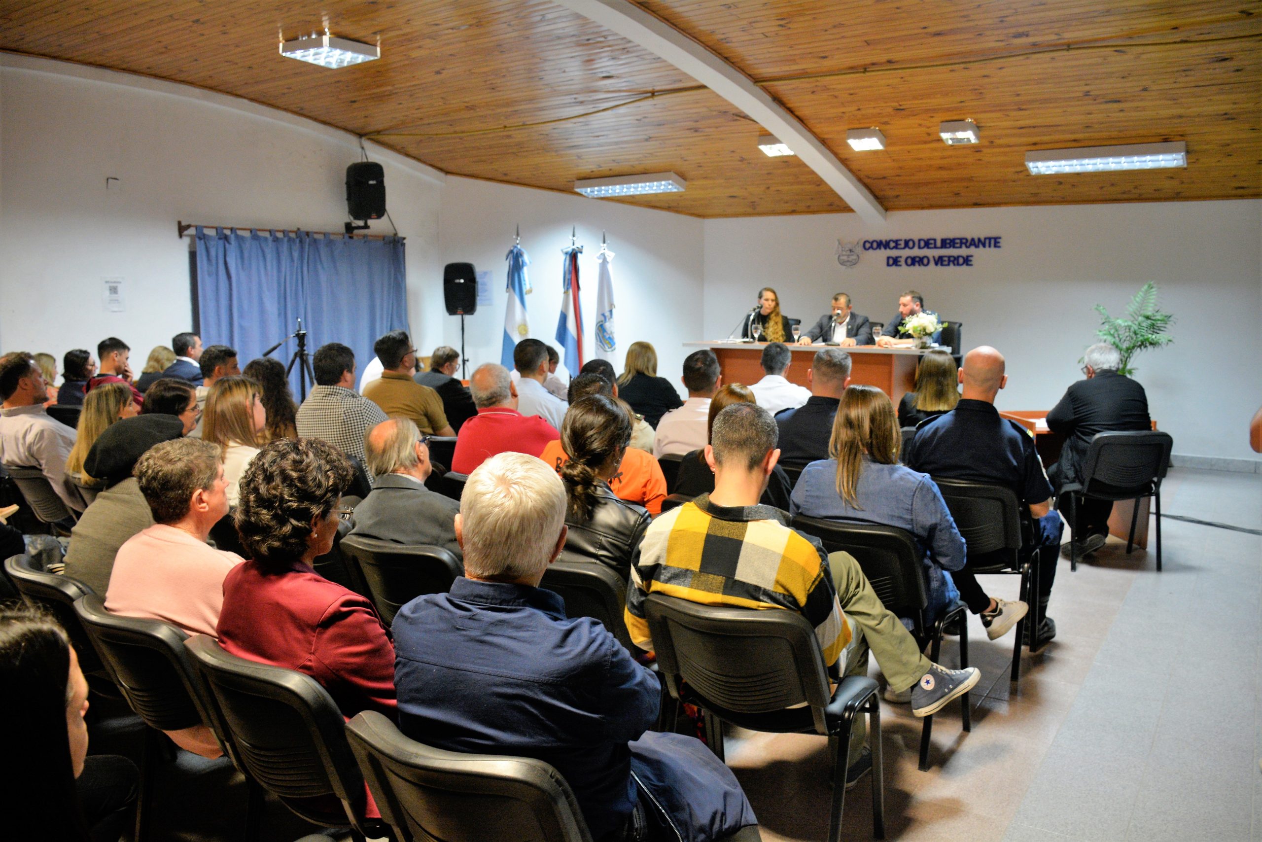 Inicia un nuevo período de sesiones en el HCD