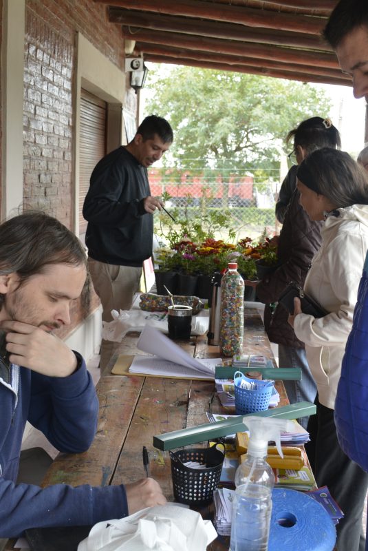 Gran cantidad de vecinos se acercaron al Primer Eco Canje del año y jornada verde