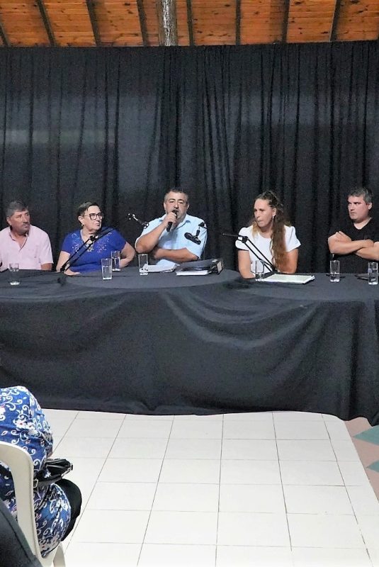 Reunión de autoridades municipales y vecinos por el Parque Ambiental: el Municipio abandonará el consorcio y reforzará su programa GIRSU