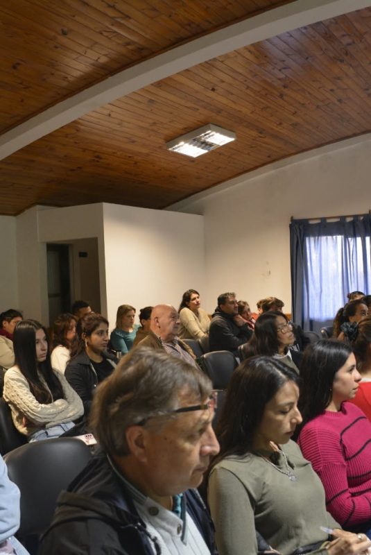 ¿Tenés tu emprendimiento de comidas o cocinás? Inscribite para obtener el Carnet de Manipulador de Alimentos
