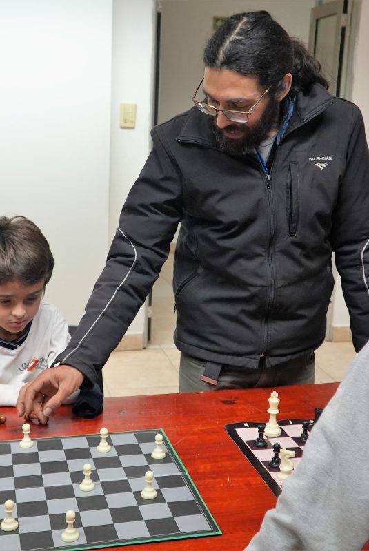 Taller municipal de ajedrez: un deporte que trasciende las aulas del CIC